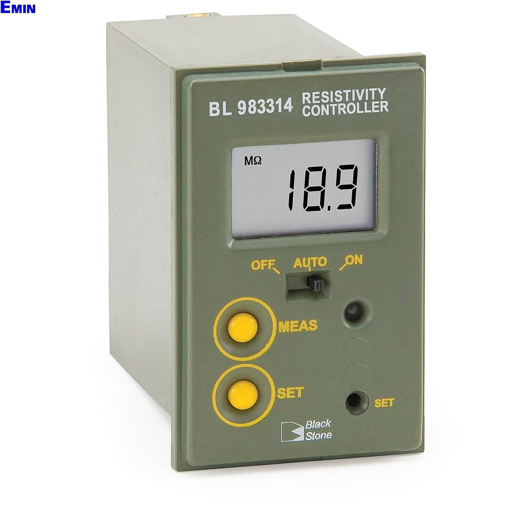 Water quality controller used for resistivity monitoring in industrial water systems