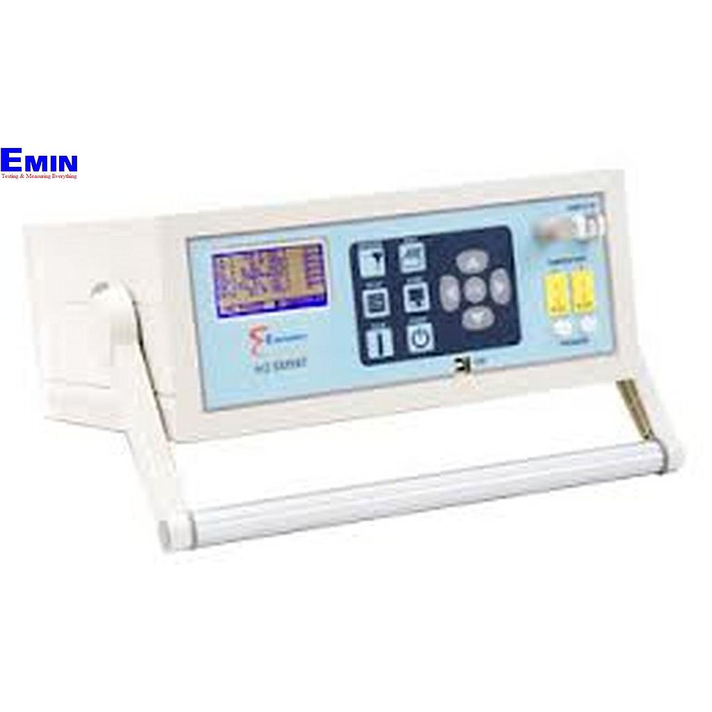 Portable gas detection instruments for monitoring multiple gases in industrial environments