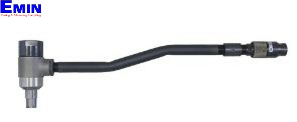 Pneumatic needle scaler used for rust and surface cleaning on metal parts